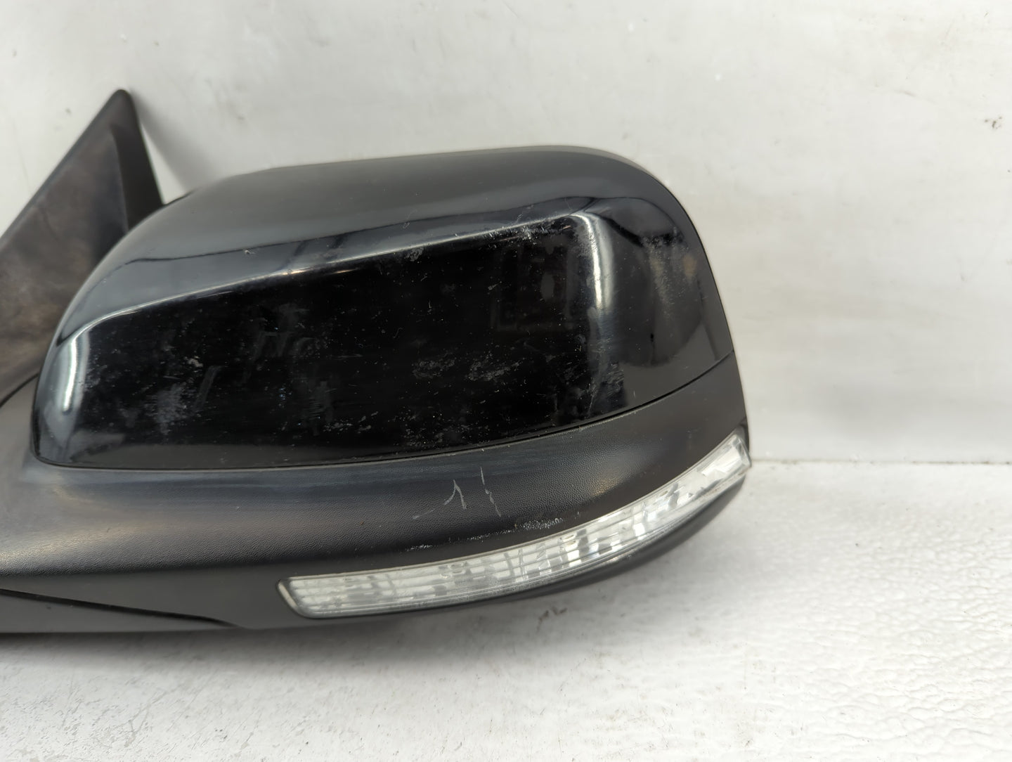 2019 Ford Explorer Driver Side View Mirror - Left Door Mirror OEM Used - Oemusedautoparts1.com