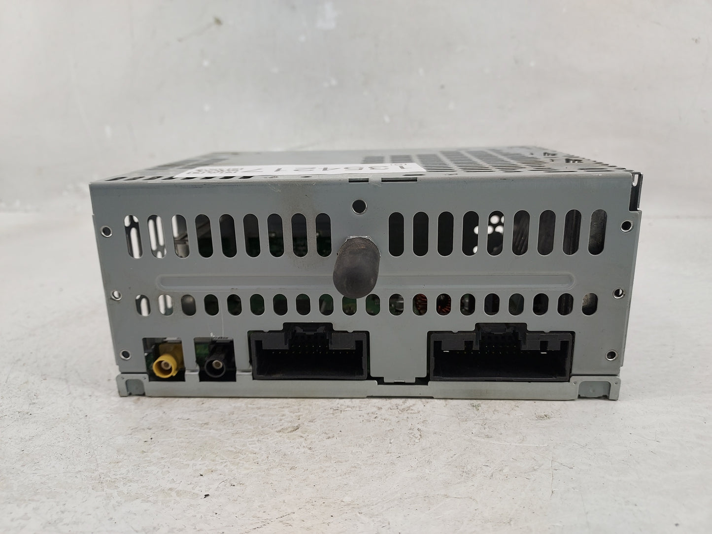2019 Ford Explorer Radio AM FM Cd Player Receiver Replacement P/N:KB5T-18D832-HA Fits OEM Used Auto Parts - Oemusedautoparts