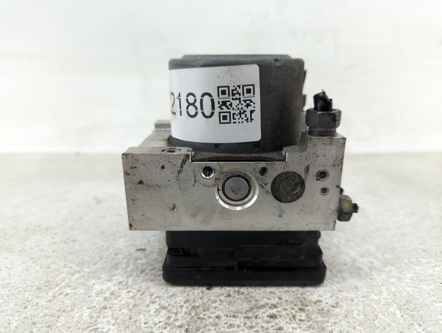 2019 Ford Explorer ABS Pump Control Module Replacement P/N:HB53-2C405-AC Fits OEM Used Auto Parts - Oemusedautoparts1.com