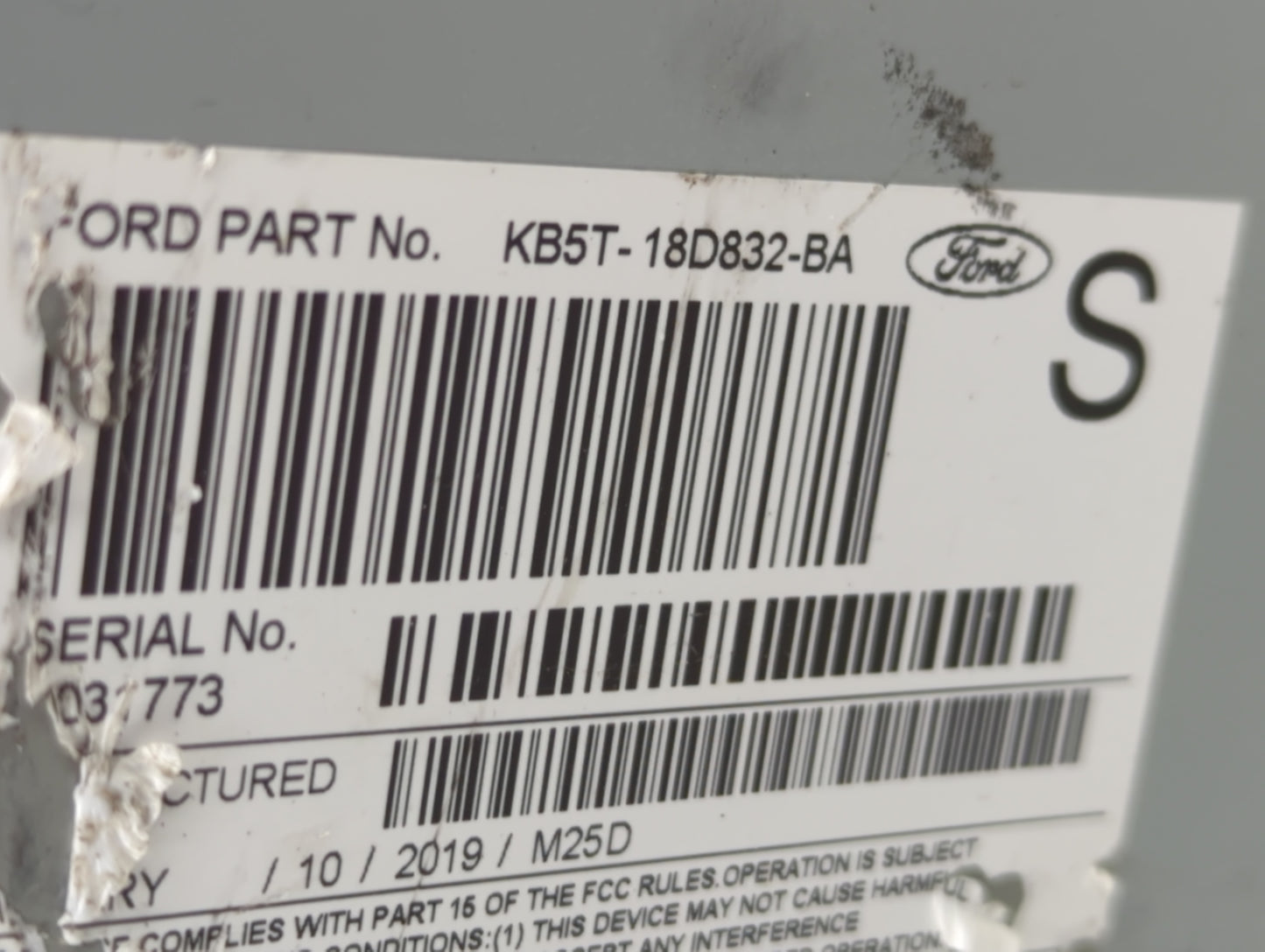 2019 Ford Explorer Radio AM FM Cd Player Receiver Replacement P/N:KB5T-18D832-BA Fits OEM Used Auto Parts - Oemusedautoparts