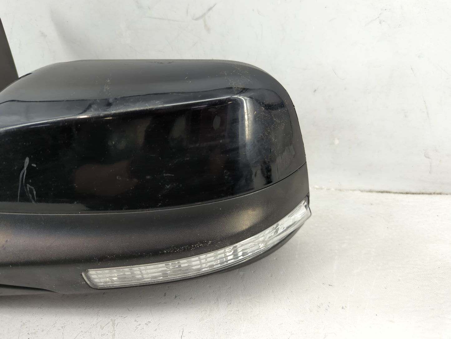 2019 Ford Explorer Driver Side View Mirror - Left Door Mirror OEM Used - Oemusedautoparts1.com