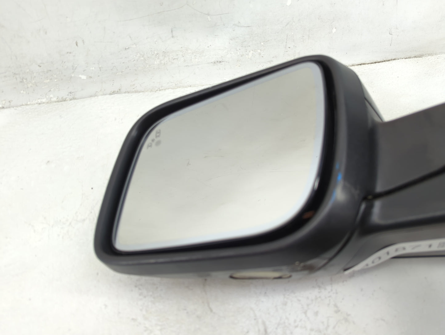 2019 Ford Explorer Driver Side View Mirror - Left Door Mirror OEM Used - Oemusedautoparts1.com