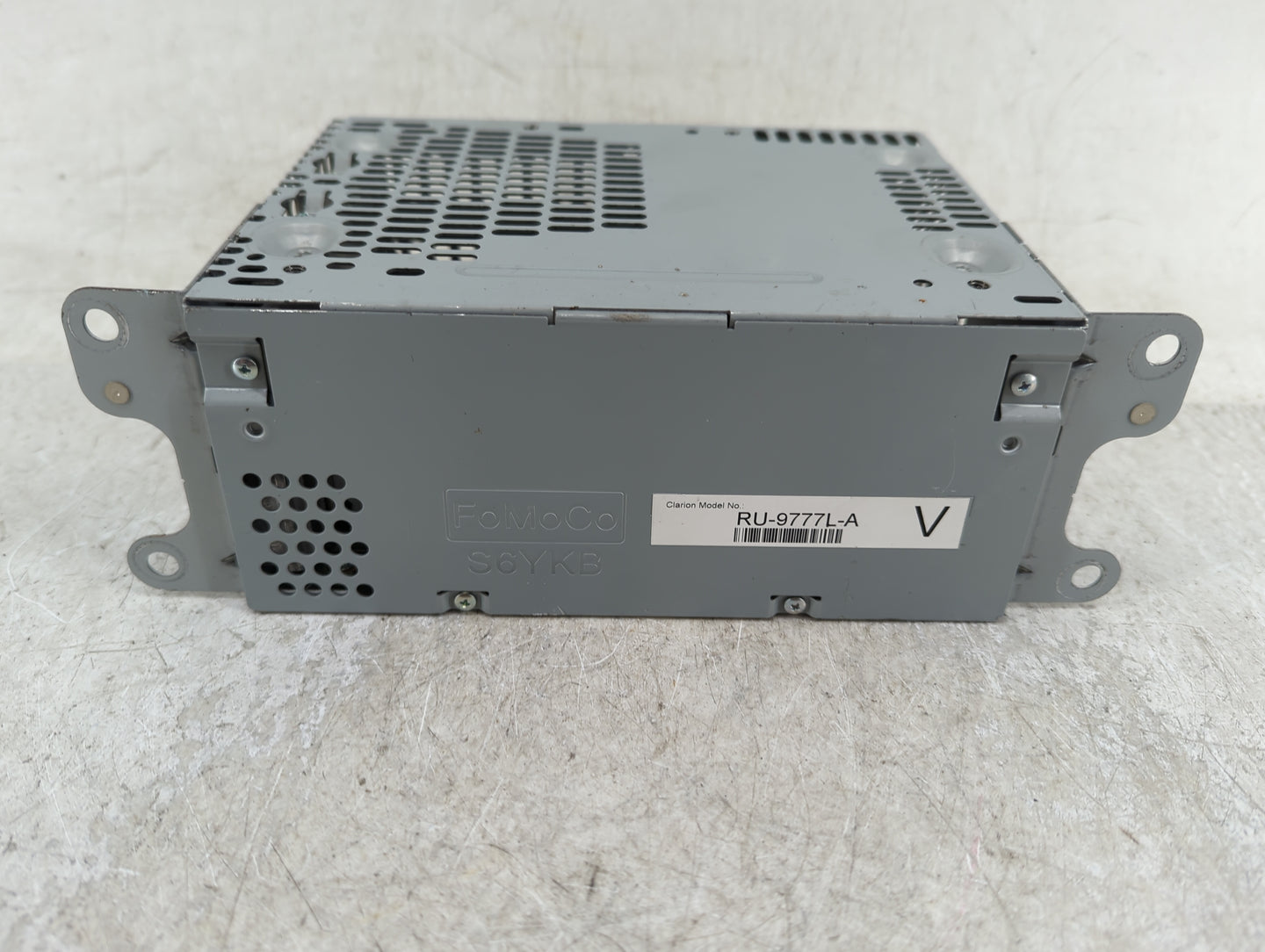 2019 Ford Explorer Radio AM FM Cd Player Receiver Replacement P/N:KB5T-18D832-CA Fits OEM Used Auto Parts - Oemusedautoparts