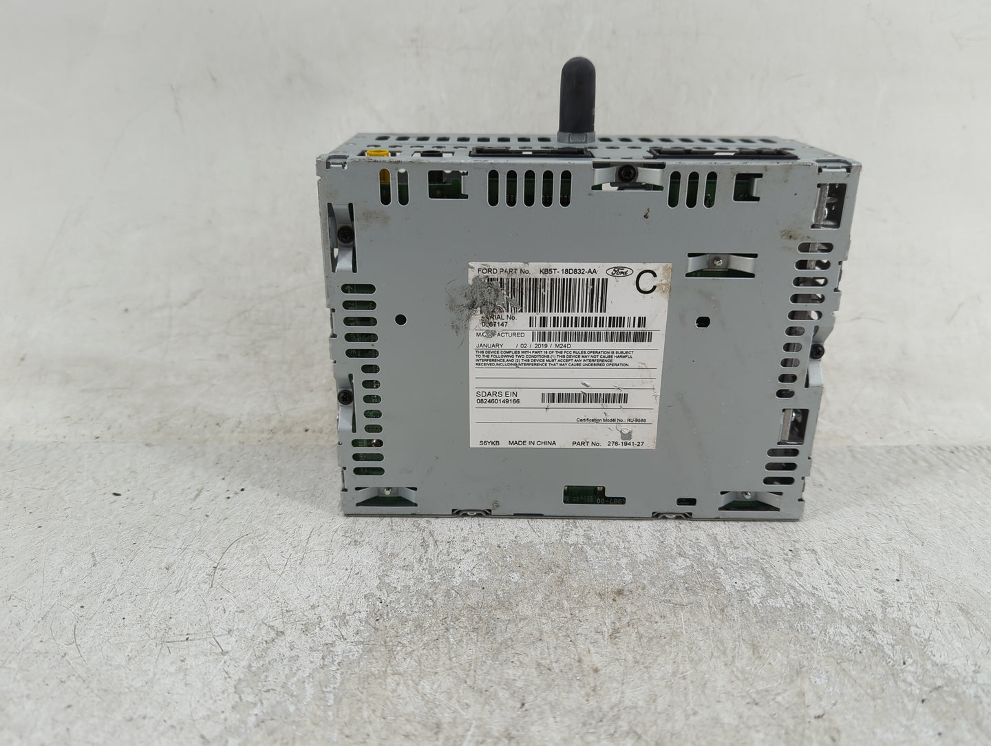 2019 Ford Explorer Radio AM FM Cd Player Receiver Replacement P/N:KB5T-18D832-AA Fits OEM Used Auto Parts - Oemusedautoparts