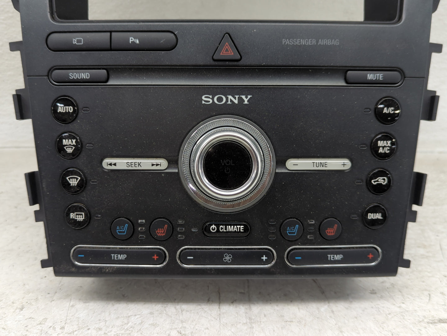 2019 Ford Explorer Radio AM FM Cd Player Receiver Replacement P/N:KB5T-18A802-HA Fits OEM Used Auto Parts - Oemusedautoparts