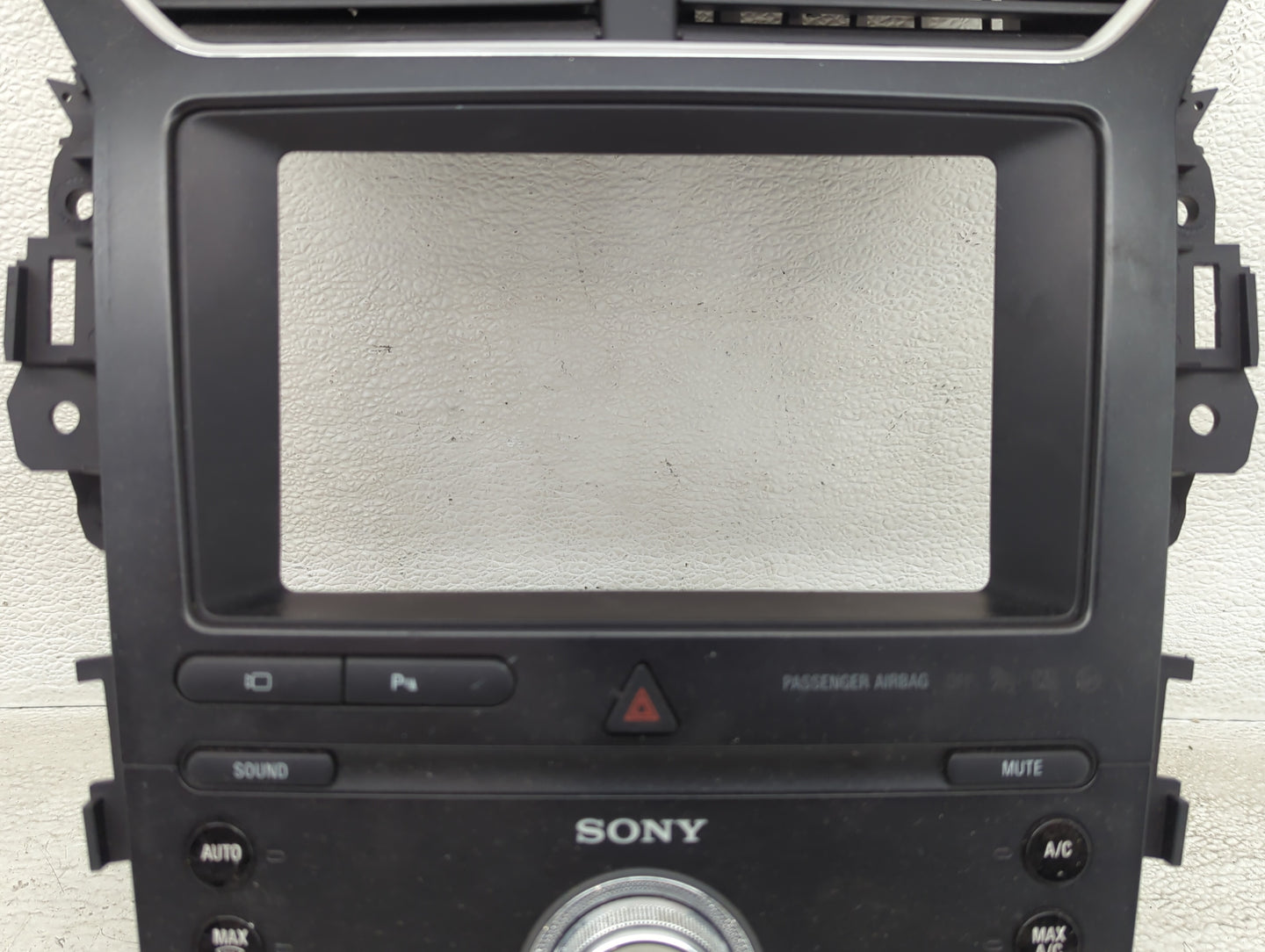 2019 Ford Explorer Radio AM FM Cd Player Receiver Replacement P/N:KB5T-18A802-HA Fits OEM Used Auto Parts - Oemusedautoparts