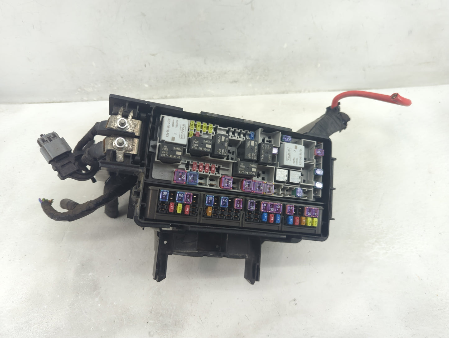 2018-2019 Ford Explorer Fusebox Fuse Box Panel Relay Module P/N:GU5T-14A003-AA Fits Fits 2018 2019 OEM Used Auto Parts - Oem