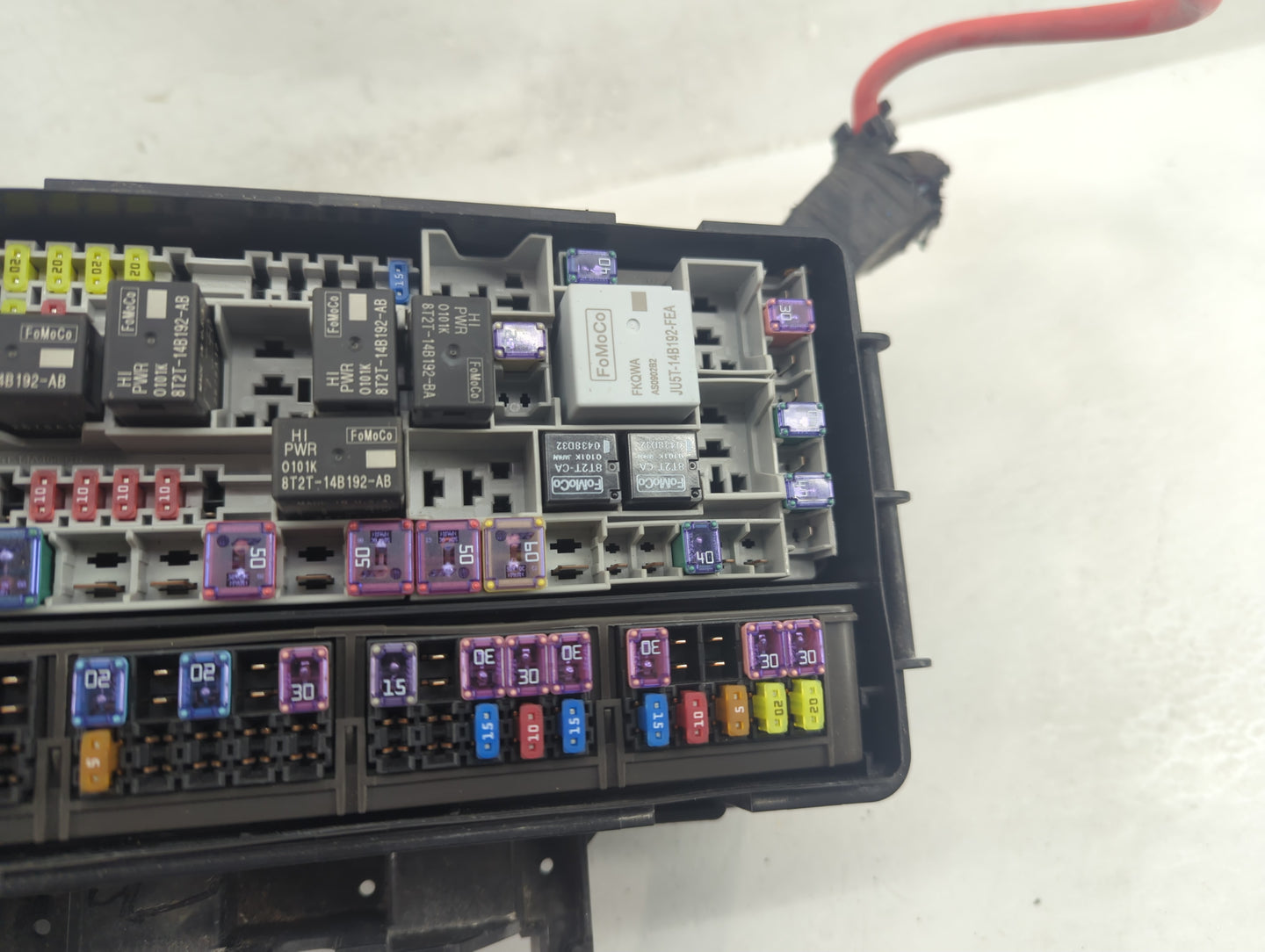 2018-2019 Ford Explorer Fusebox Fuse Box Panel Relay Module P/N:GU5T-14A003-AA Fits Fits 2018 2019 OEM Used Auto Parts - Oem