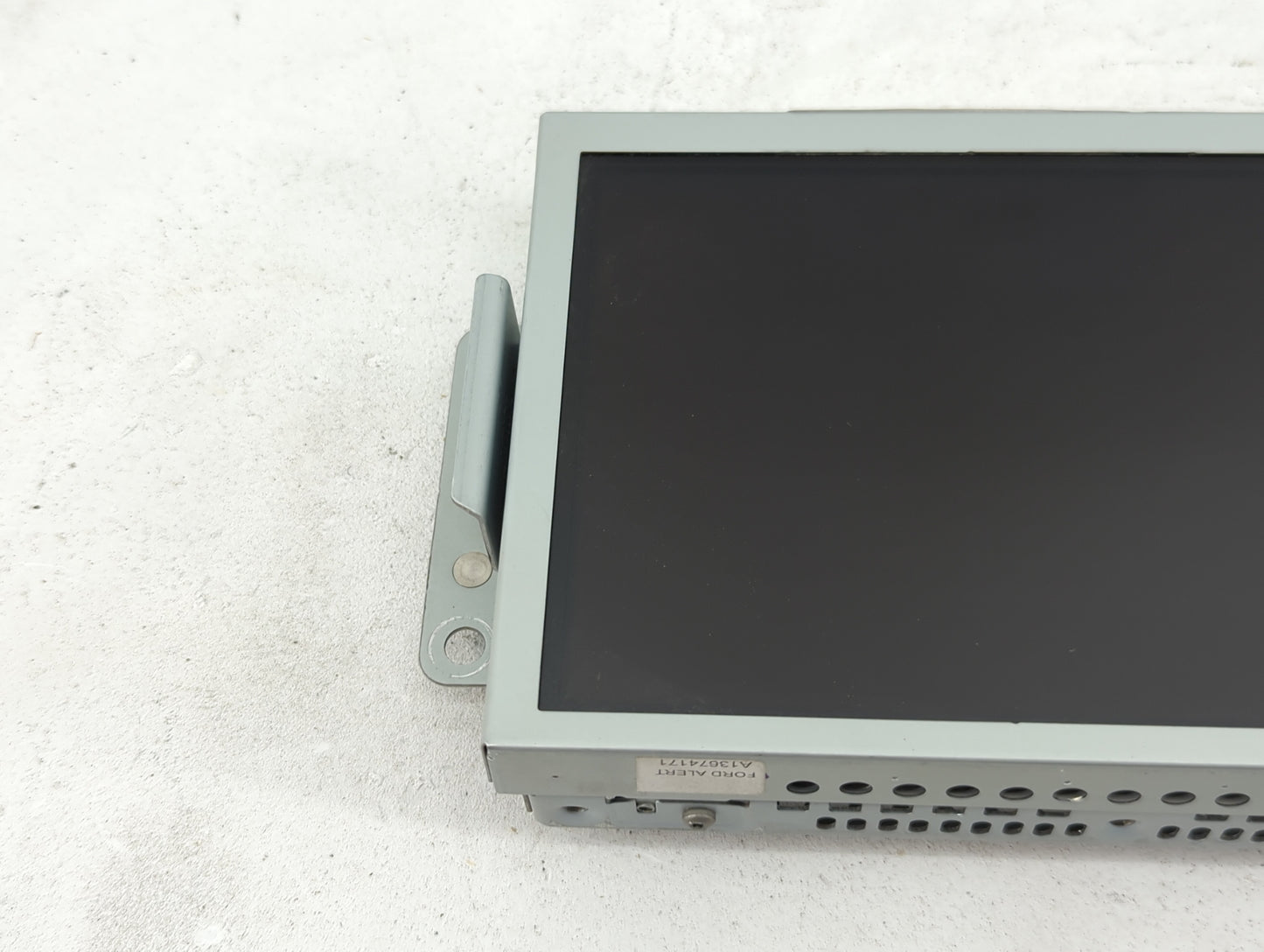 2019-2019 Ford Explorer Information Display Screen - Oemusedautoparts1.com