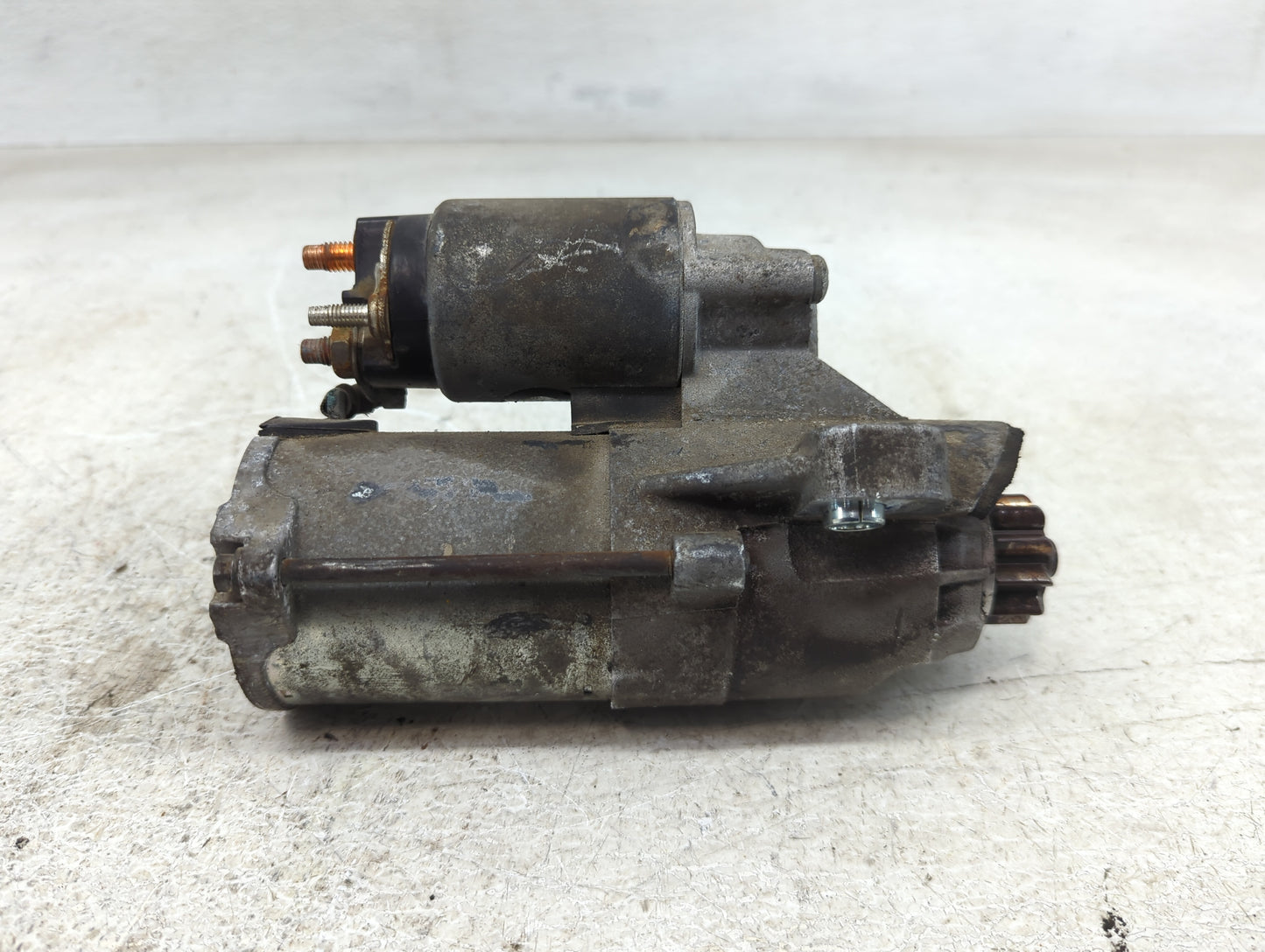 2013-2019 Ford Explorer Alternator Replacement Generator Charging Assembly Engine OEM P/N:8G1T-11000-BA Fits OEM Used Auto P