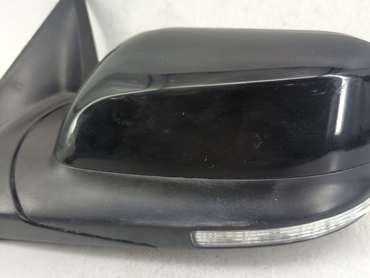 2019 Ford Explorer Driver Side View Mirror - Left Door Mirror OEM Used - Oemusedautoparts1.com