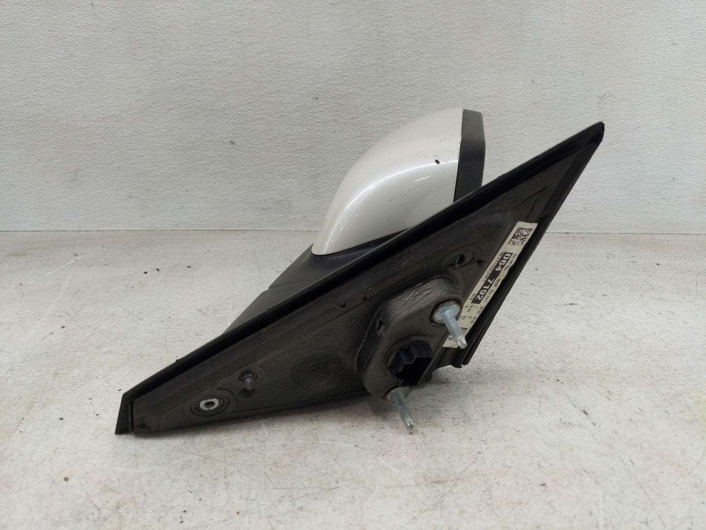 2019 Ford Explorer Passenger Side View Mirror - Right Door Mirror OEM Used - Oemusedautoparts1.com