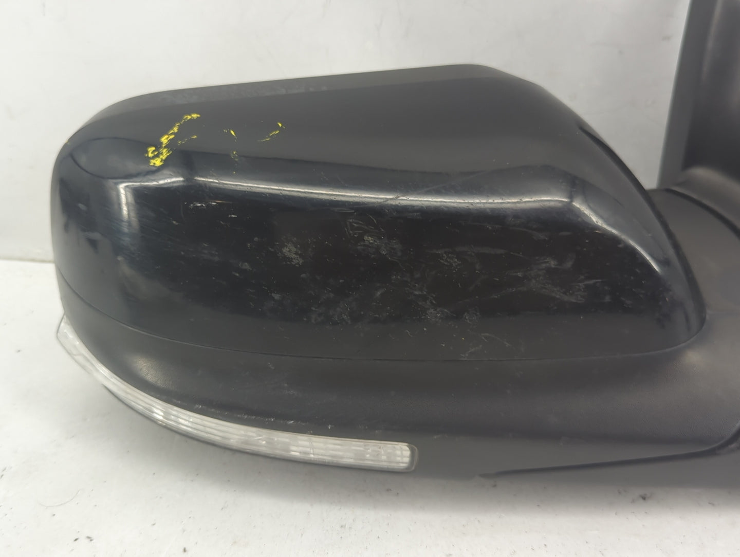 2016-2019 Ford Explorer Passenger Side View Mirror - Right Door Mirror OEM Used - Oemusedautoparts1.com
