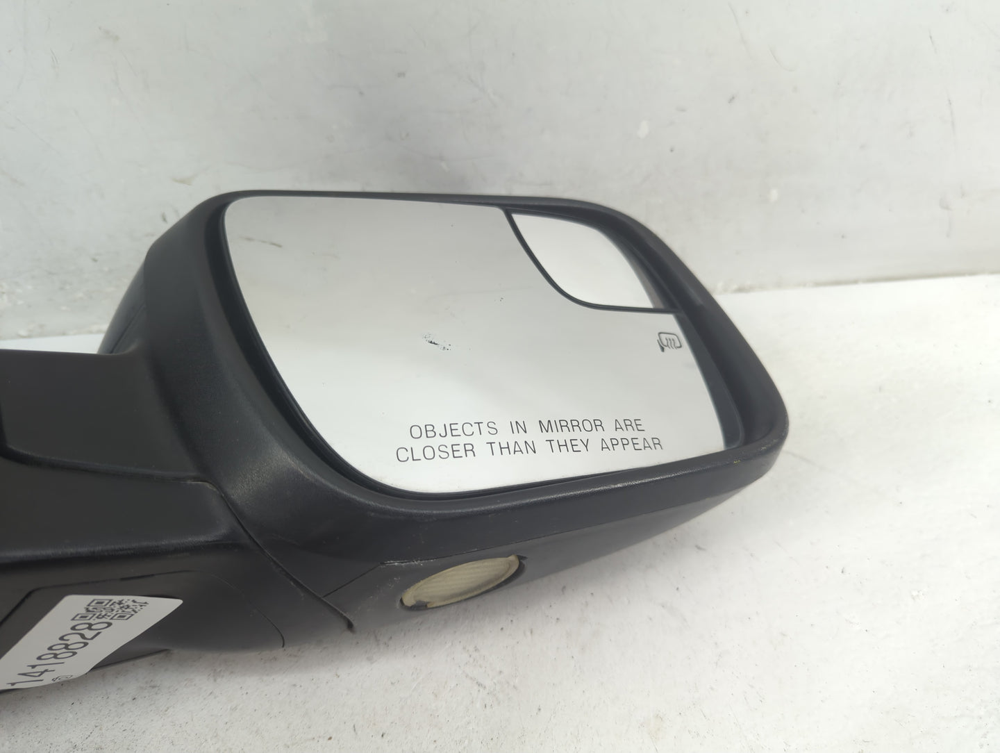 2016-2019 Ford Explorer Passenger Side View Mirror - Right Door Mirror OEM Used - Oemusedautoparts1.com