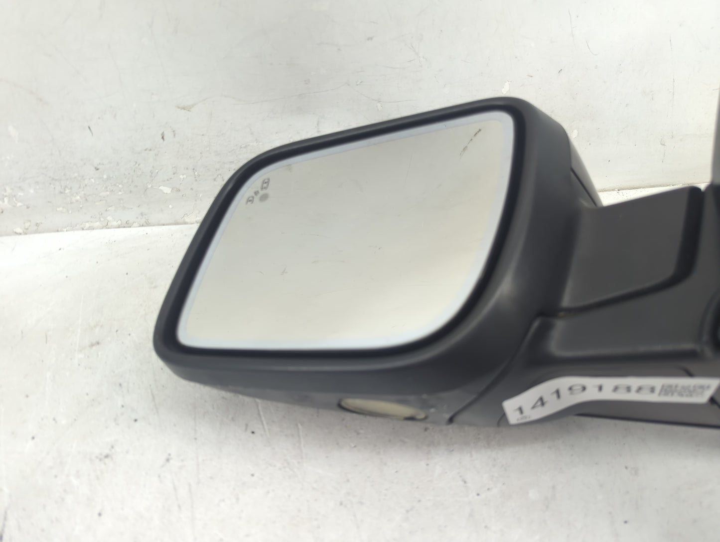 2019 Ford Explorer Driver Side View Mirror - Left Door Mirror OEM Used - Oemusedautoparts1.com