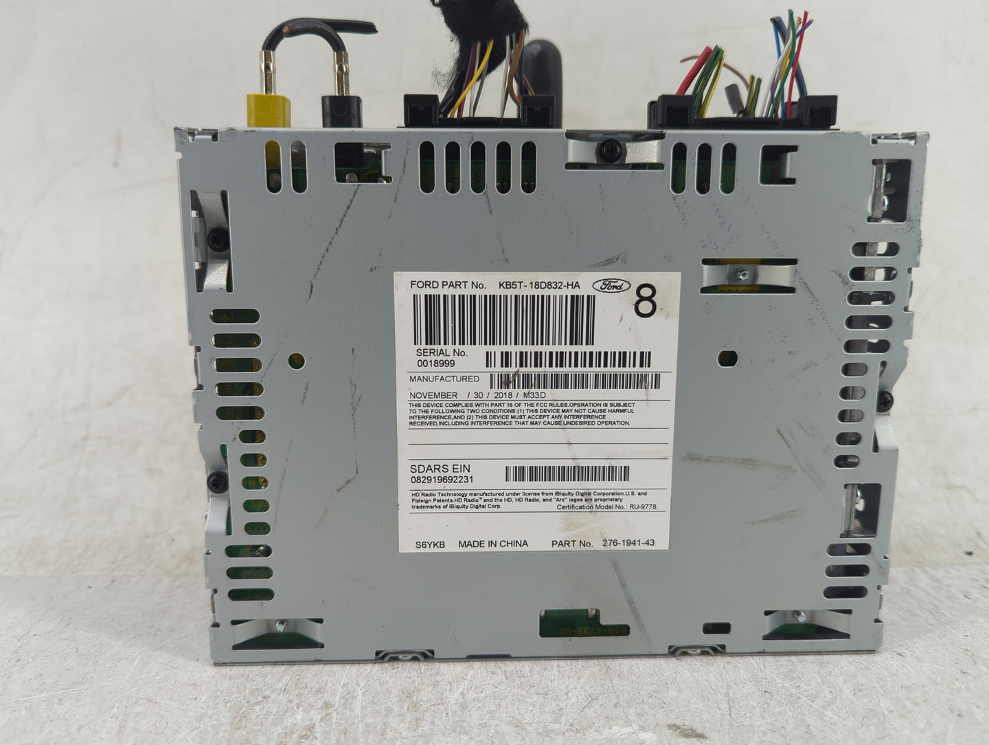 2018-2019 Ford Explorer Radio AM FM Cd Player Receiver Replacement P/N:KB5T-18D832-HA Fits Fits 2018 2019 OEM Used Auto Part