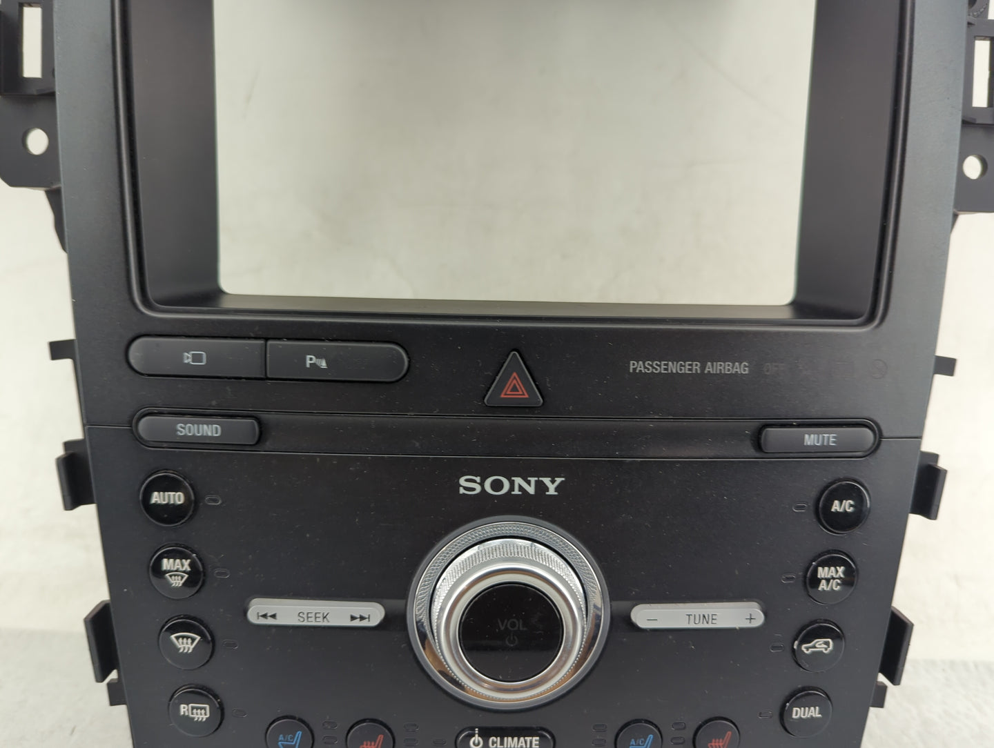 2019 Ford Explorer Radio Control Panel - Oemusedautoparts1.com