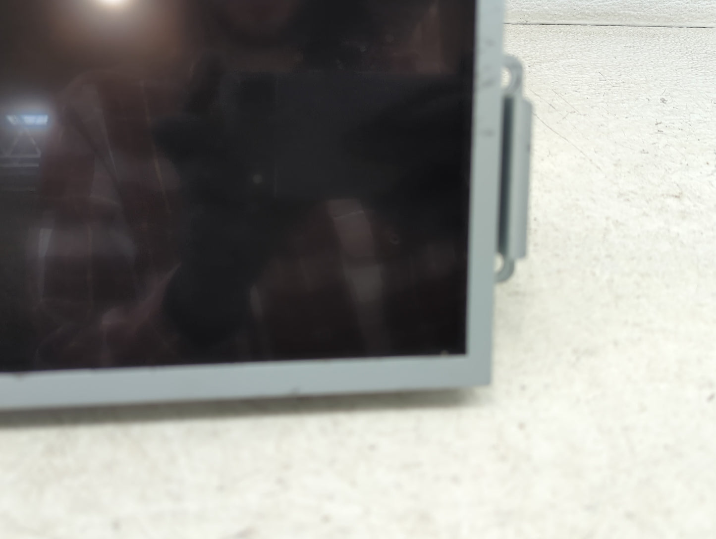 2019-2019 Ford Explorer Information Display Screen - Oemusedautoparts1.com
