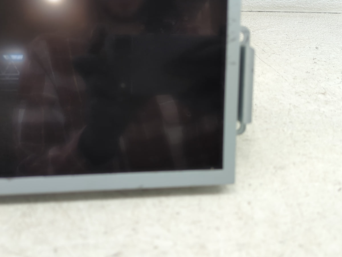 2019-2019 Ford Explorer Information Radio Display Screen 1420740 - Oemusedautoparts1.com