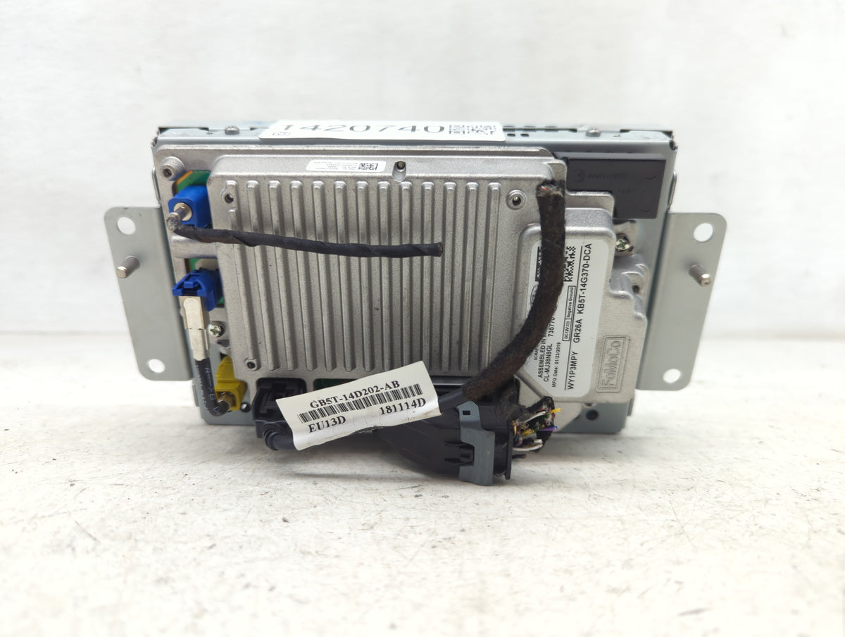 2019-2019 Ford Explorer Information Radio Display Screen 1420740 - Oemusedautoparts1.com