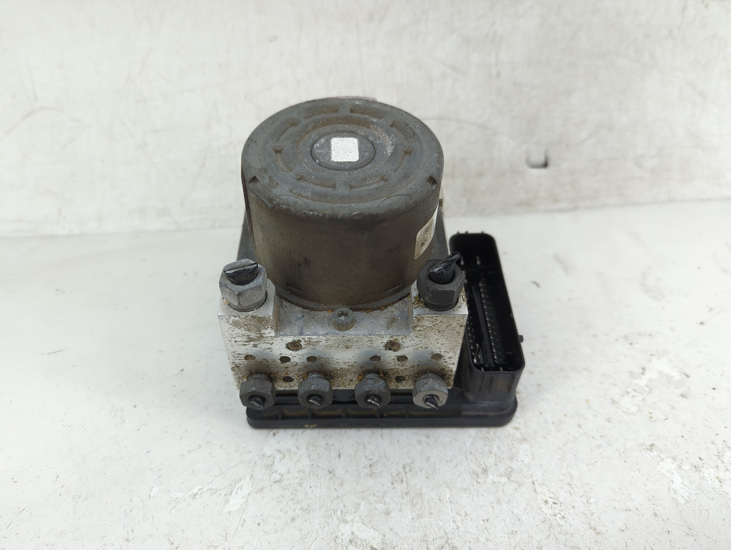 2019 Ford Explorer ABS Pump Control Module Replacement P/N:FB53-2C219-AE HB53-2C405-BA Fits OEM Used Auto Parts - Oemusedaut