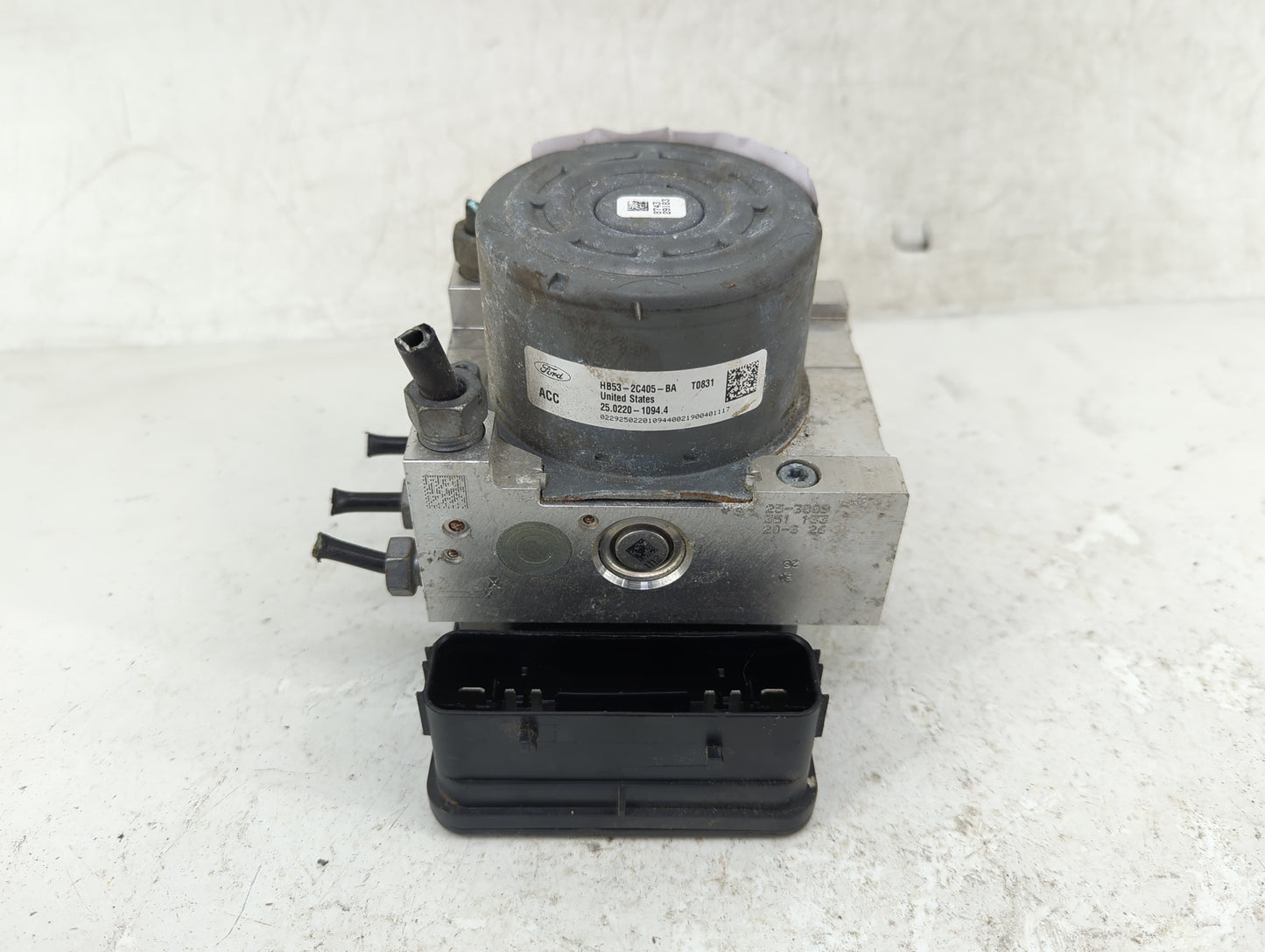 2019 Ford Explorer ABS Pump Control Module Replacement P/N:HB53-2C405-BA Fits OEM Used Auto Parts - Oemusedautoparts1.com