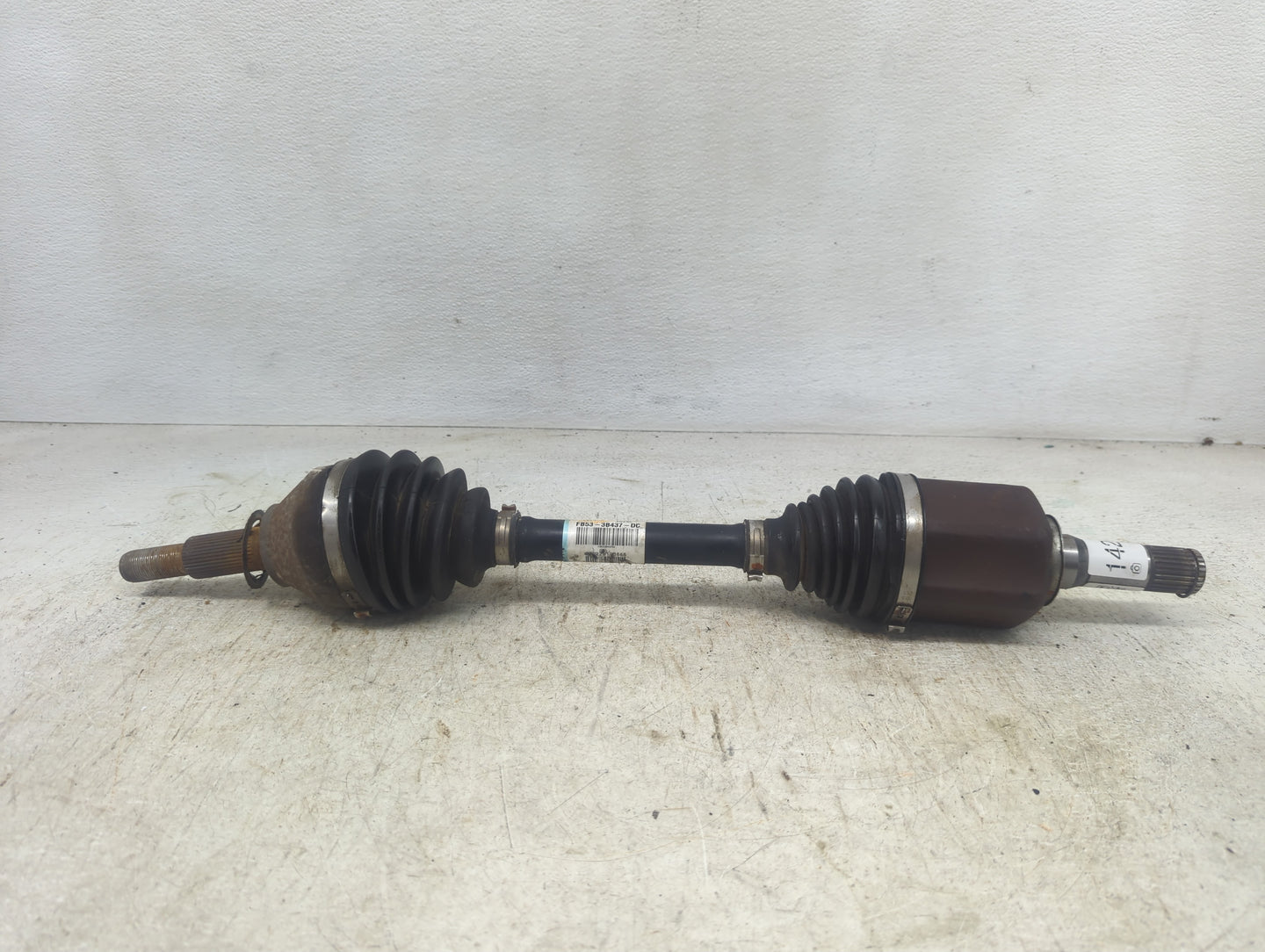 2013-2019 Ford Explorer Axle Shaft Front Driver Cv C/v - Oemusedautoparts1.com
