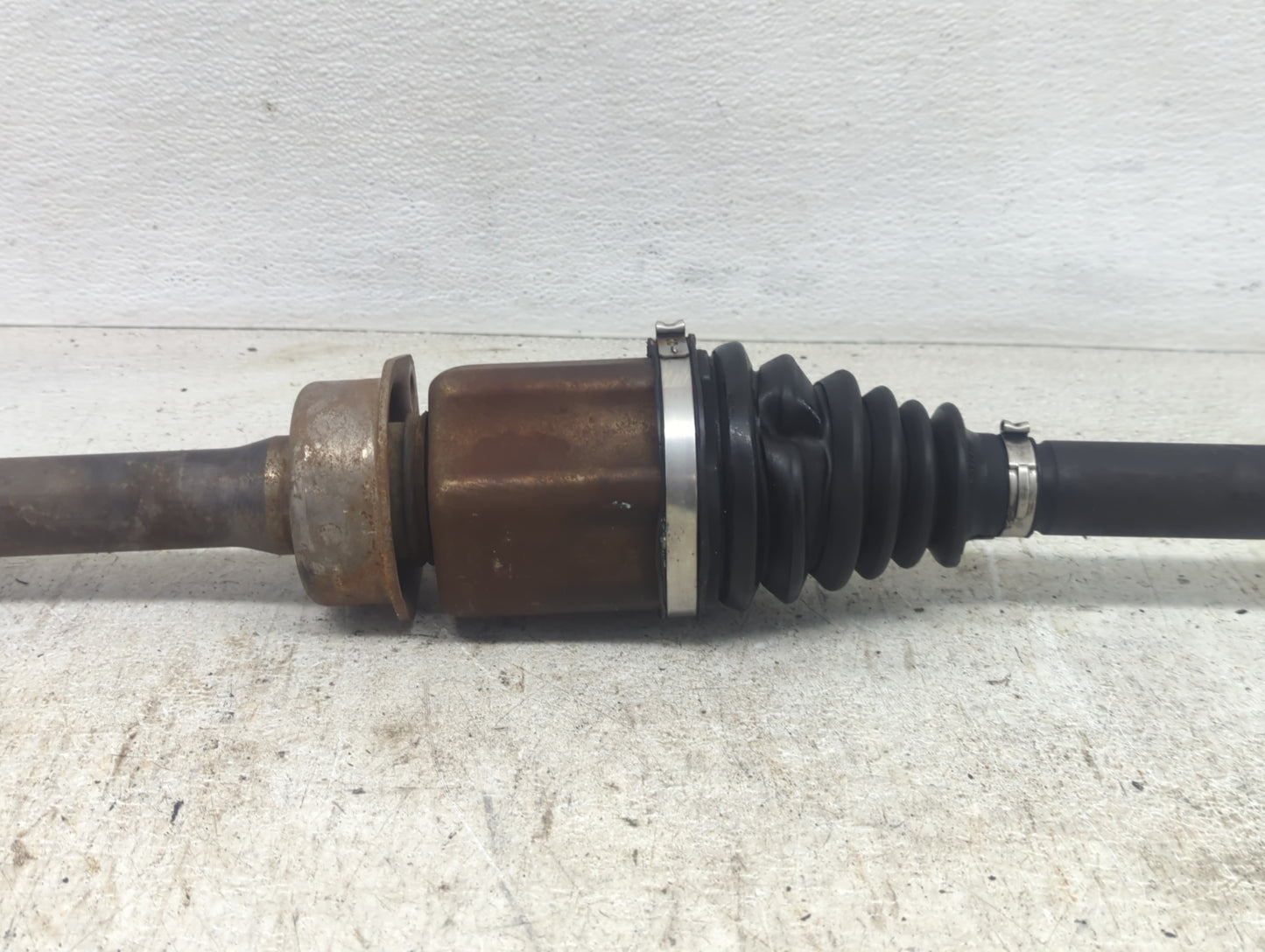 2016-2019 Ford Explorer Axle Shaft Front Passenger Cv C/v - Oemusedautoparts1.com