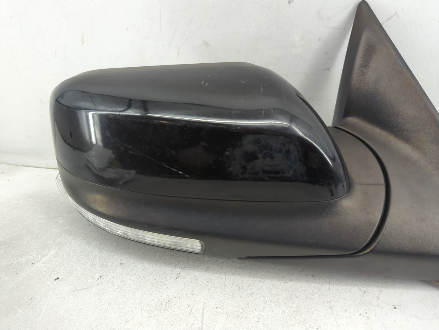 2013-2019 Ford Explorer Passenger Side View Mirror - Right Door Mirror OEM Used - Oemusedautoparts1.com