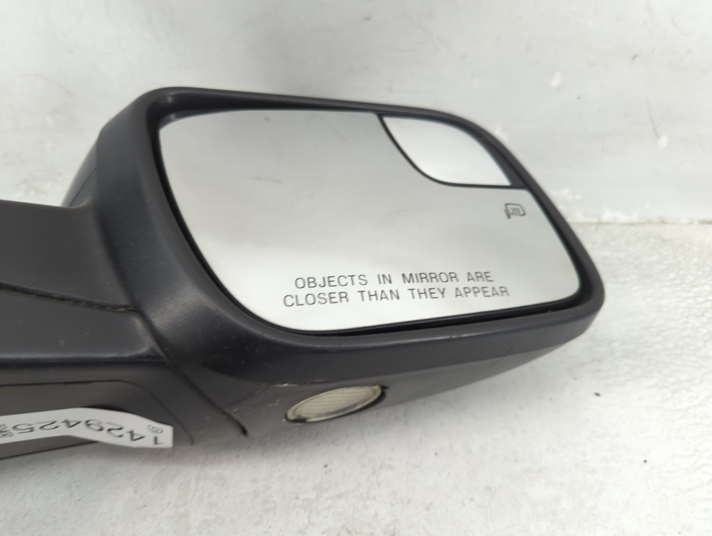 2013-2019 Ford Explorer Passenger Side View Mirror - Right Door Mirror OEM Used - Oemusedautoparts1.com