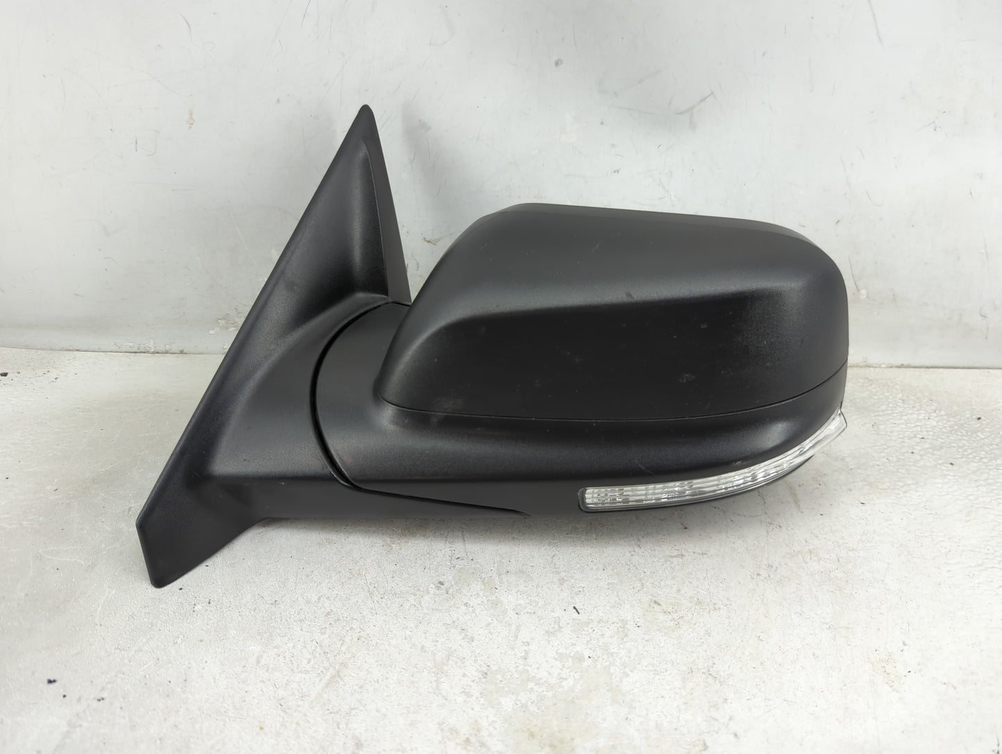2019 Ford Explorer Driver Side View Mirror - Left Door Mirror OEM Used - Oemusedautoparts1.com