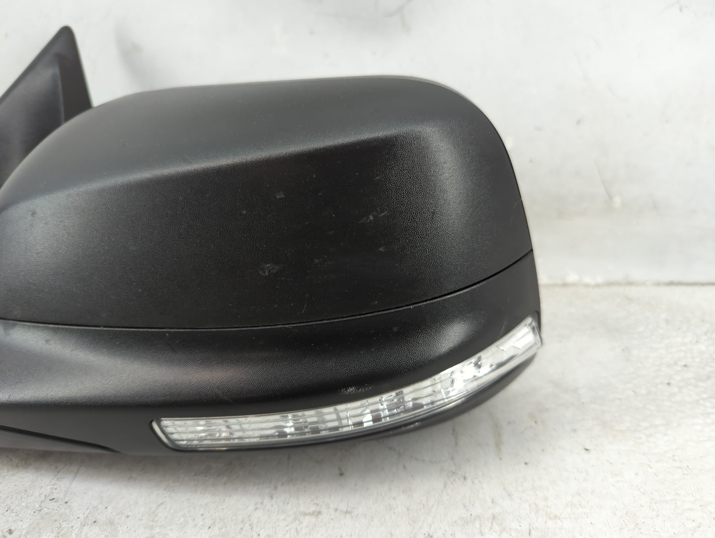 2019 Ford Explorer Driver Side View Mirror - Left Door Mirror OEM Used - Oemusedautoparts1.com