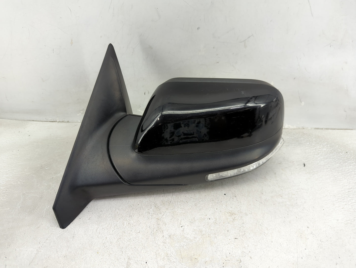 2013-2019 Ford Explorer Driver Side View Mirror - Left Door Mirror OEM Used - Oemusedautoparts1.com