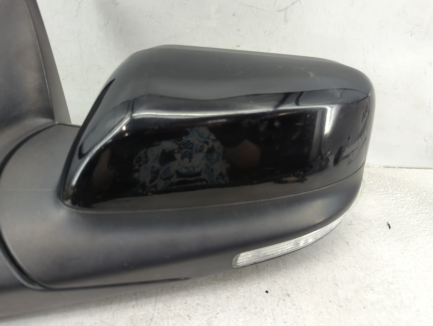 2013-2019 Ford Explorer Driver Side View Mirror - Left Door Mirror OEM Used - Oemusedautoparts1.com