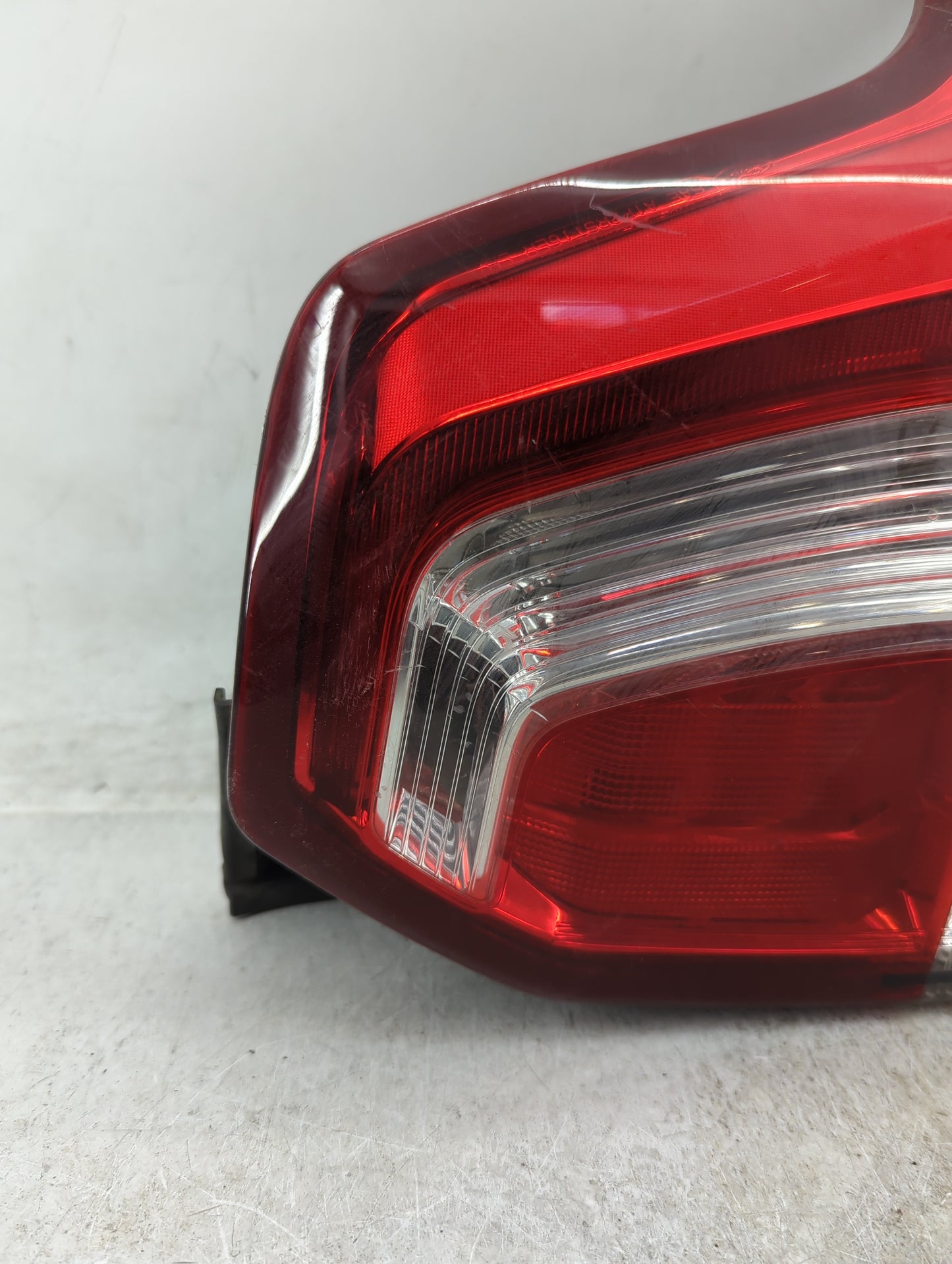 2019 Ford Explorer Tail Light Assembly Driver Left OEM Fits OEM Used Auto Parts - Oemusedautoparts1.com