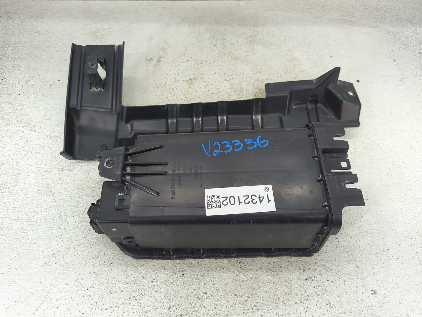 2019 Ford Explorer Fuel Vapor Charcoal Canister 1432102 - Oemusedautoparts1.com