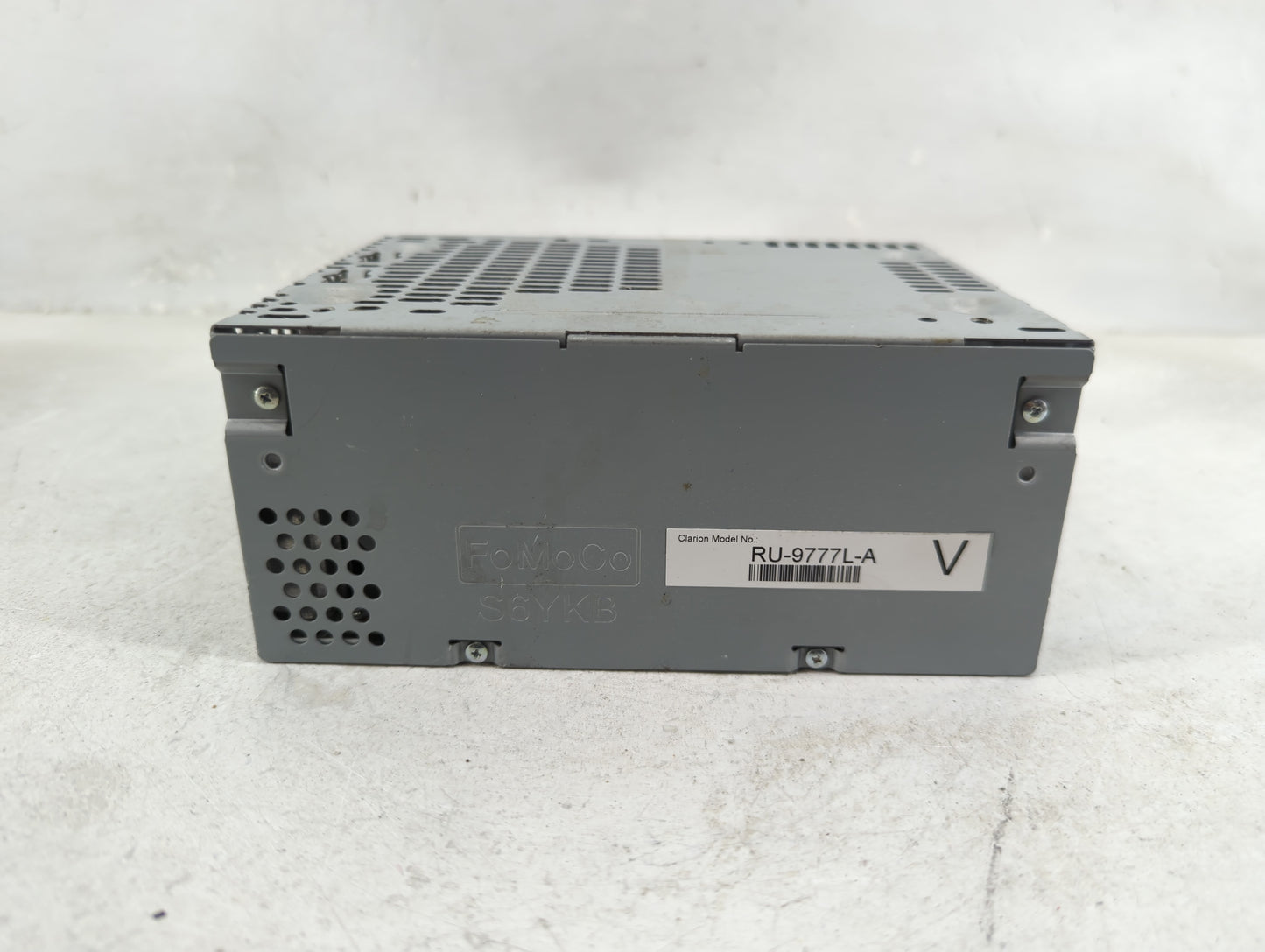 2019 Ford Explorer Radio AM FM Cd Player Receiver Replacement P/N:RU-9777L-A KB5T-18D832-CA, RU-9777 Fits OEM Used Auto Part