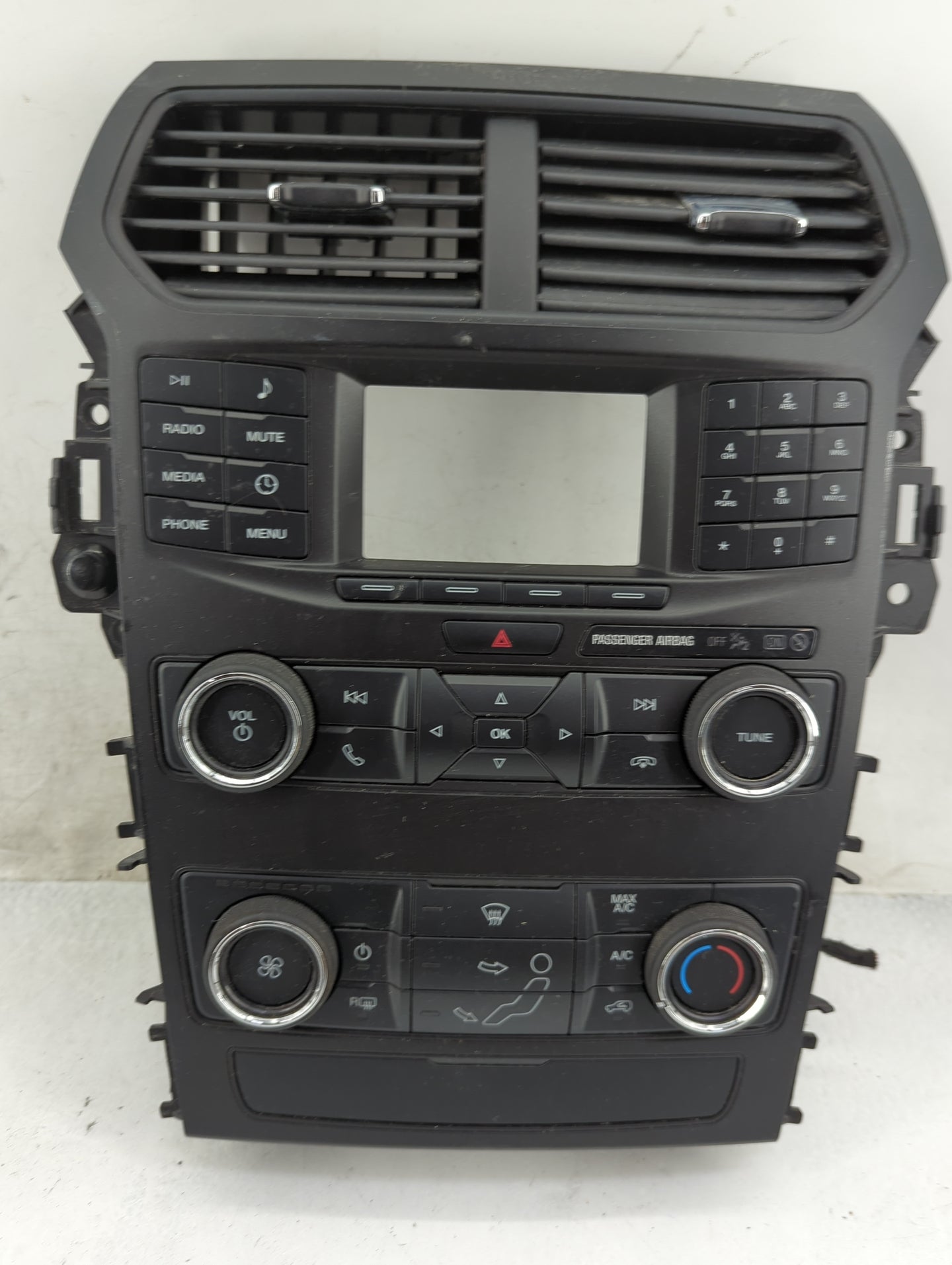 2019 Ford Explorer Climate Control Module Temperature AC/Heater Replacement P/N:KB5T-18A802-BA CV-FJ38N2GX Fits OEM Used Aut