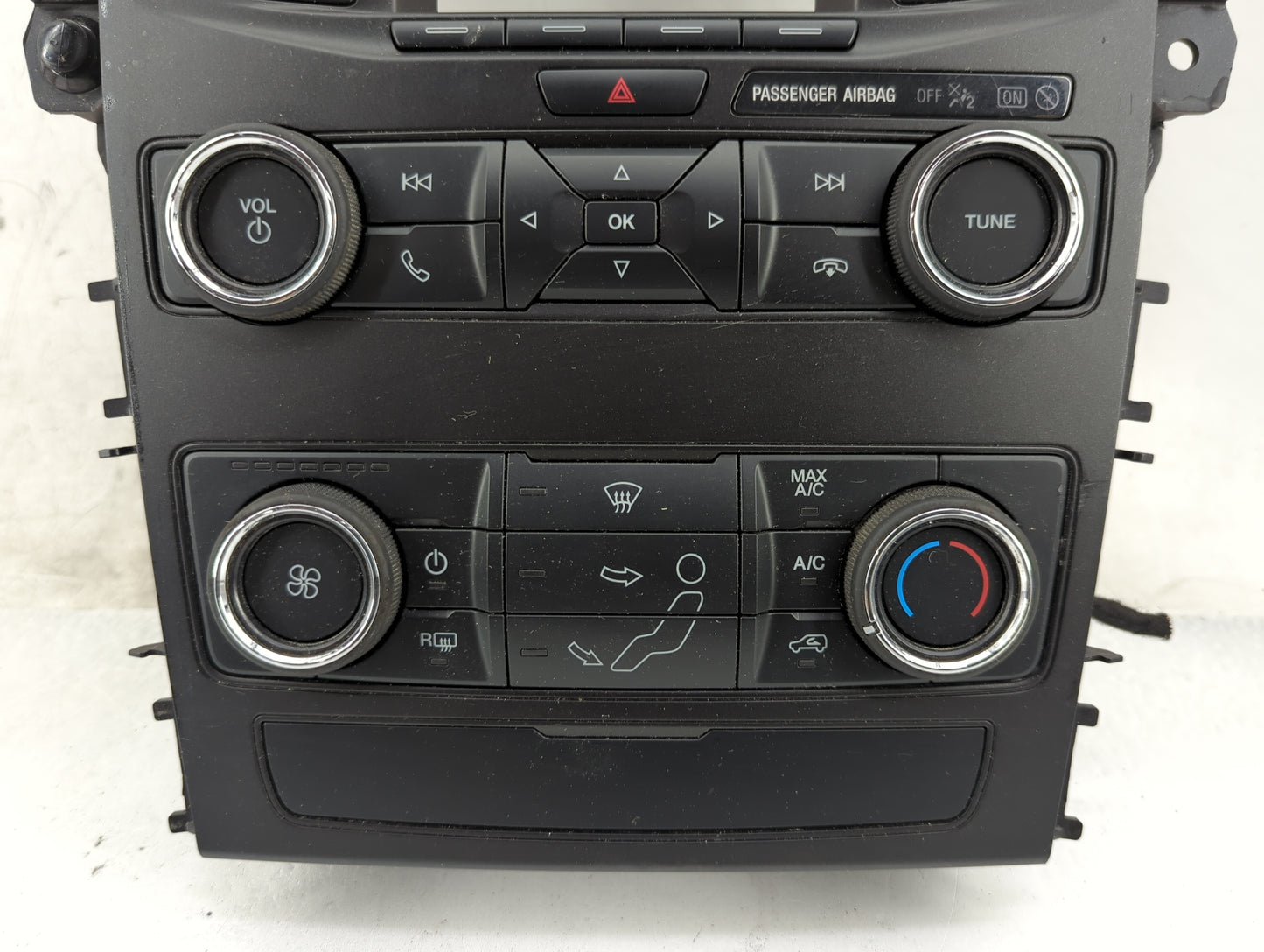 2019 Ford Explorer Climate Control Module Temperature AC/Heater Replacement P/N:KB5T-18A802-BA CV-FJ38N2GX Fits OEM Used Aut