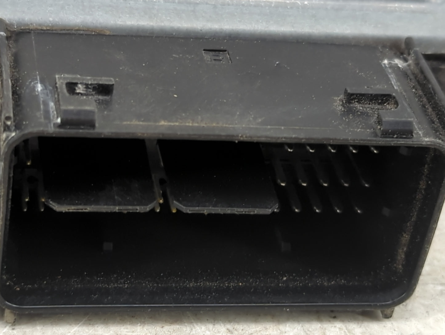 2016-2019 Ford Explorer PCM Engine Control Computer ECU ECM PCU OEM P/N:GB5A-12A650-BZA FL3A-12B684-BEB Fits OEM Used Auto P