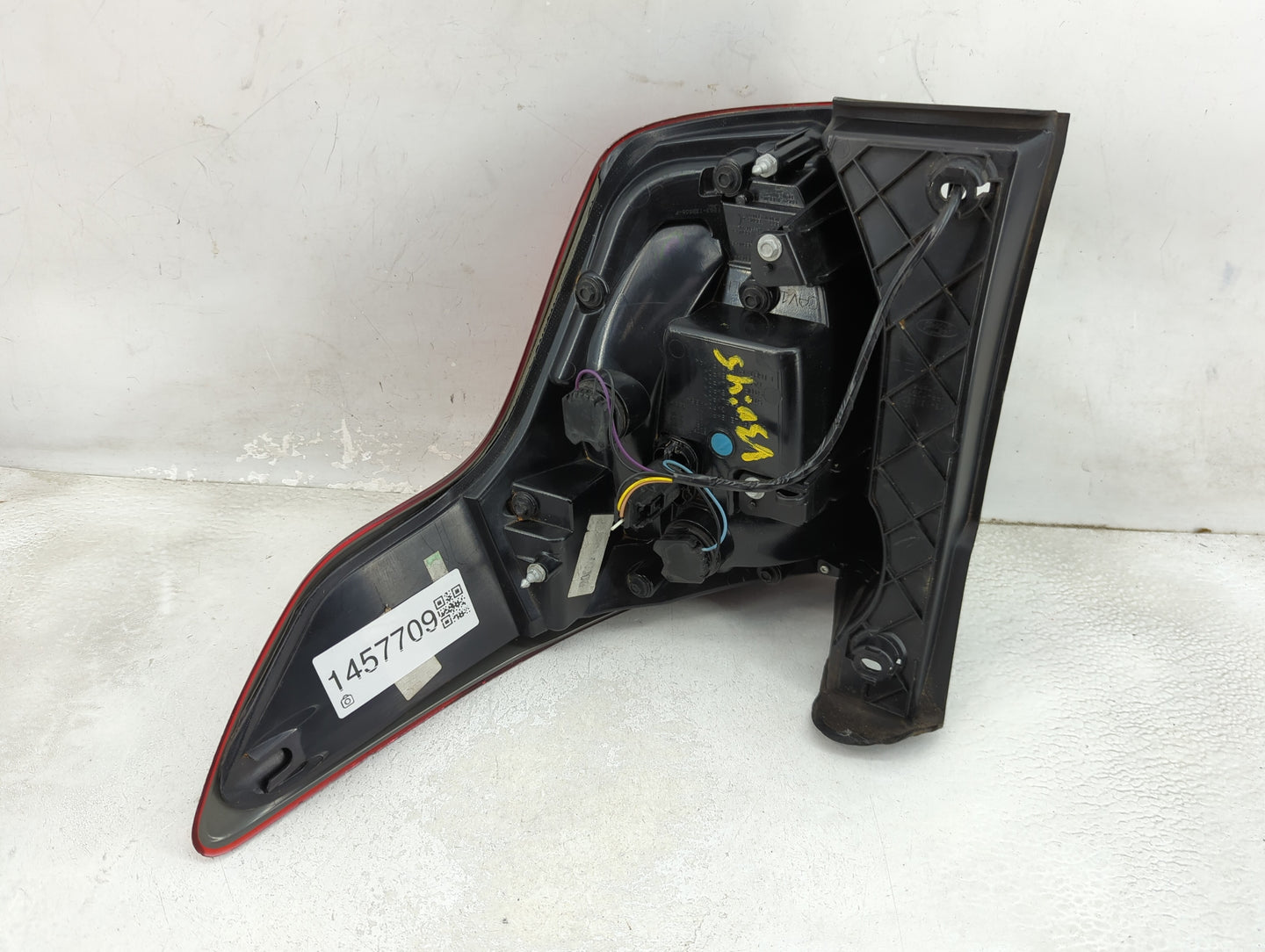 2019 Ford Explorer Tail Light Assembly Driver Left OEM P/N:FB53-13B505-A Fits OEM Used Auto Parts - Oemusedautoparts1.com