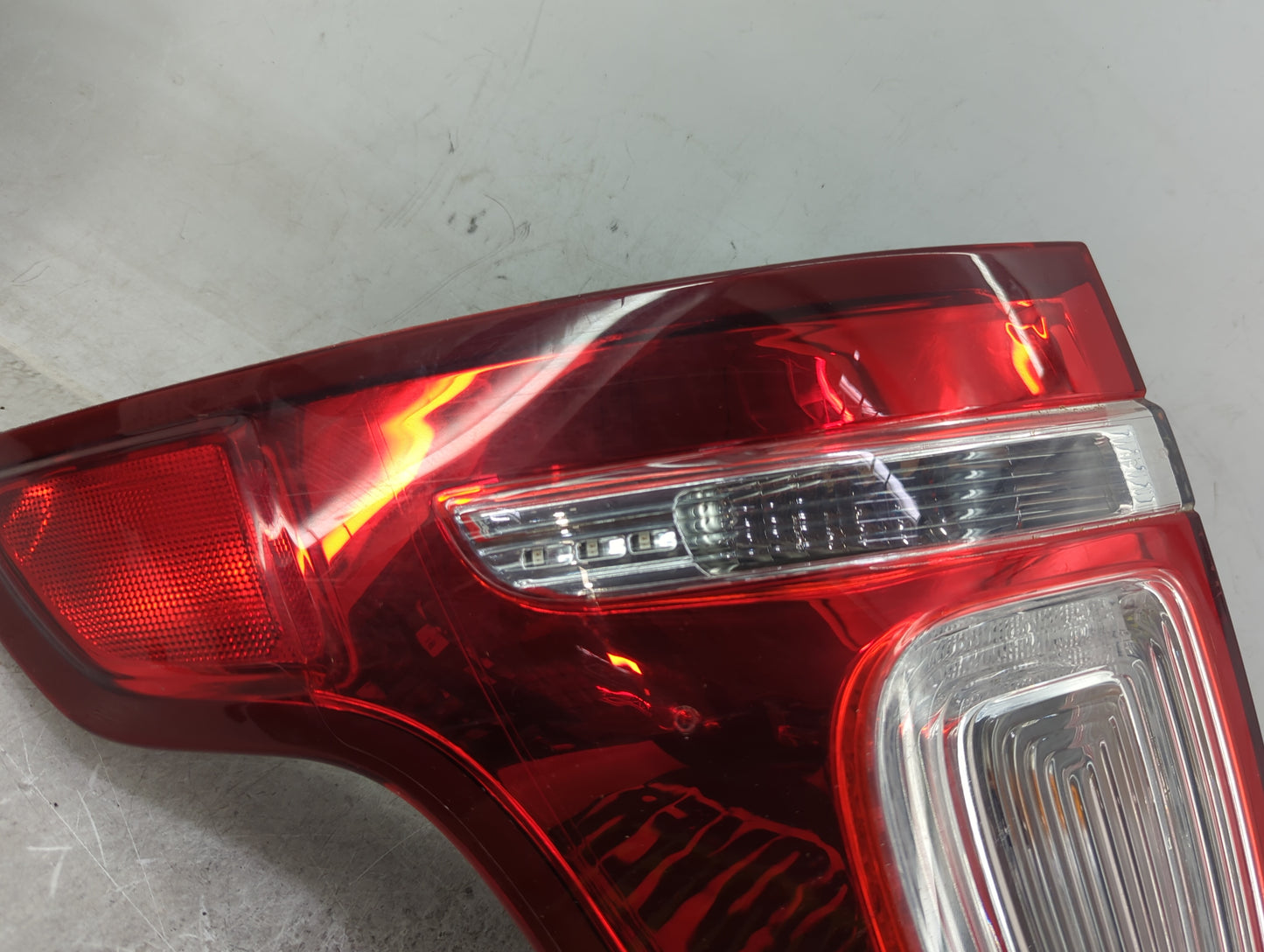 2019 Ford Explorer Tail Light Assembly Driver Left OEM P/N:13A580-A Fits OEM Used Auto Parts - Oemusedautoparts1.com