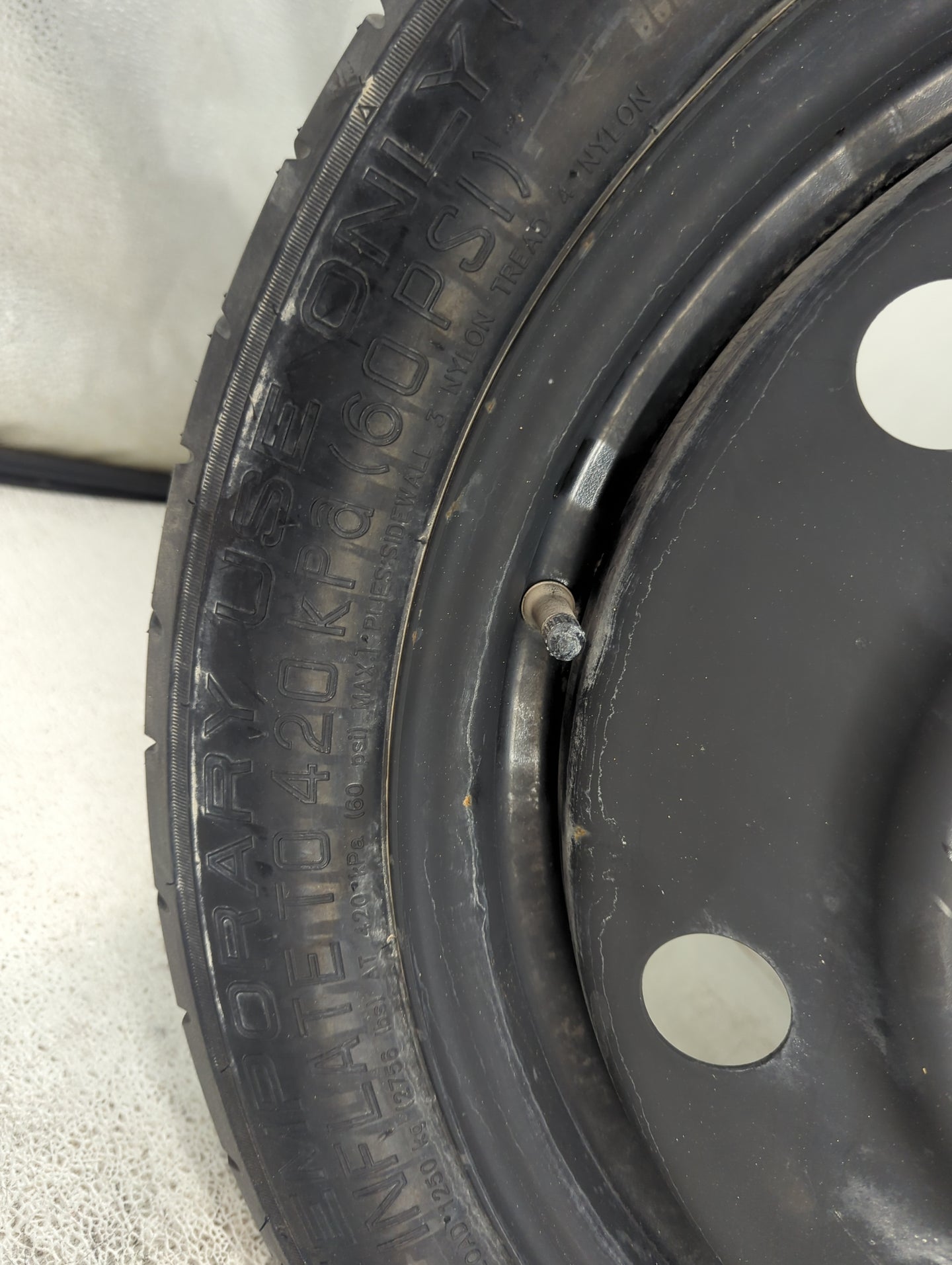 2013-2019 Ford Explorer Spare Donut Tire Wheel Rim Oem 1462021 - Oemusedautoparts1.com