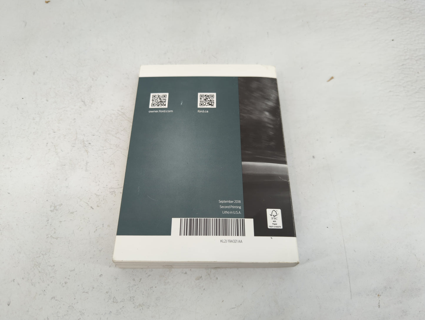 2019 Ford Explorer Owners Manual Book Guide P/N:KL2J19A321AA OEM Used Auto Parts - Oemusedautoparts1.com