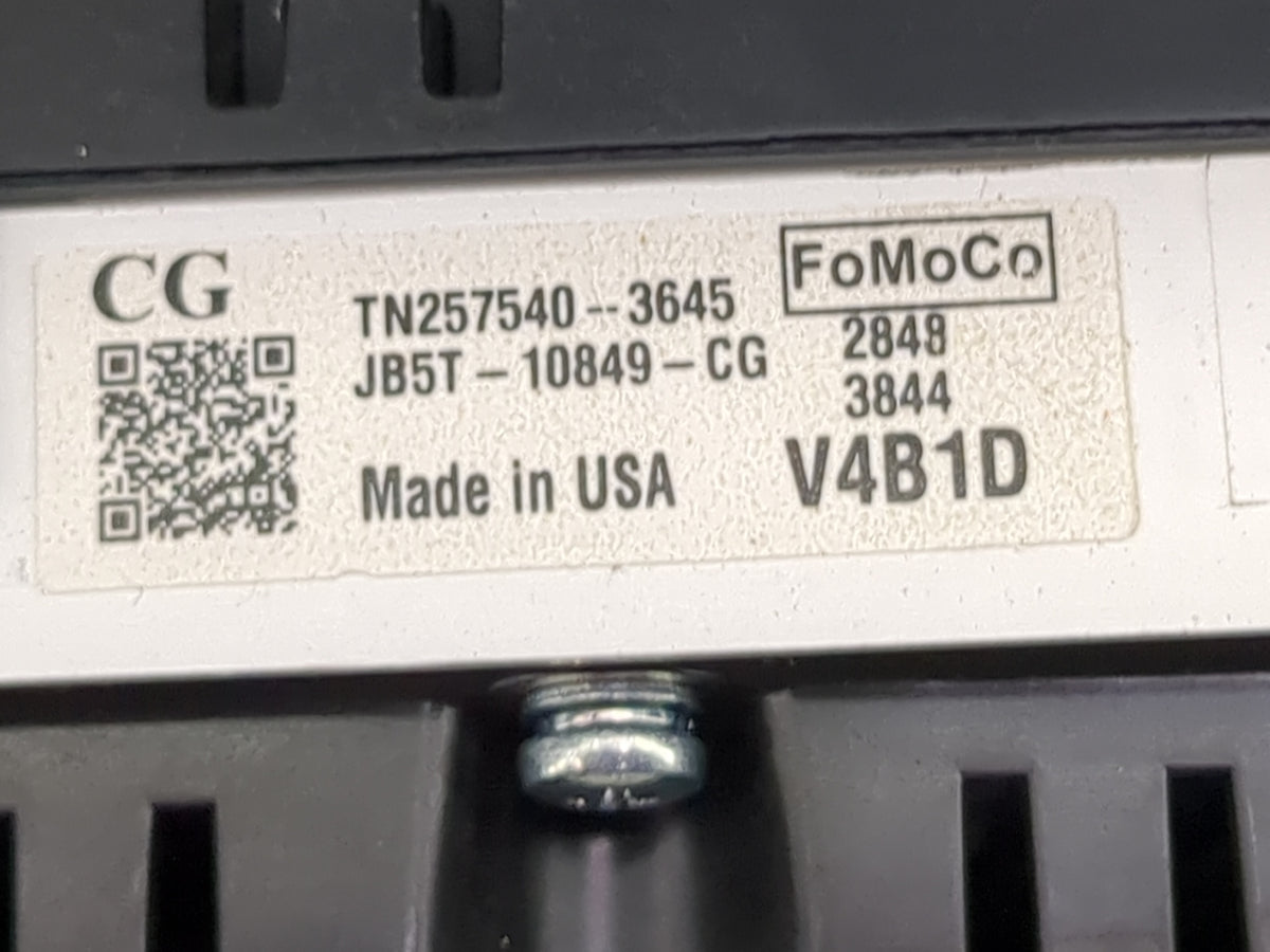 2019 Ford Explorer Instrument Cluster Speedometer Gauges P/N:JB5T-10849-CG TN257540-3645 Miles: Fits OEM Used Auto Parts - O