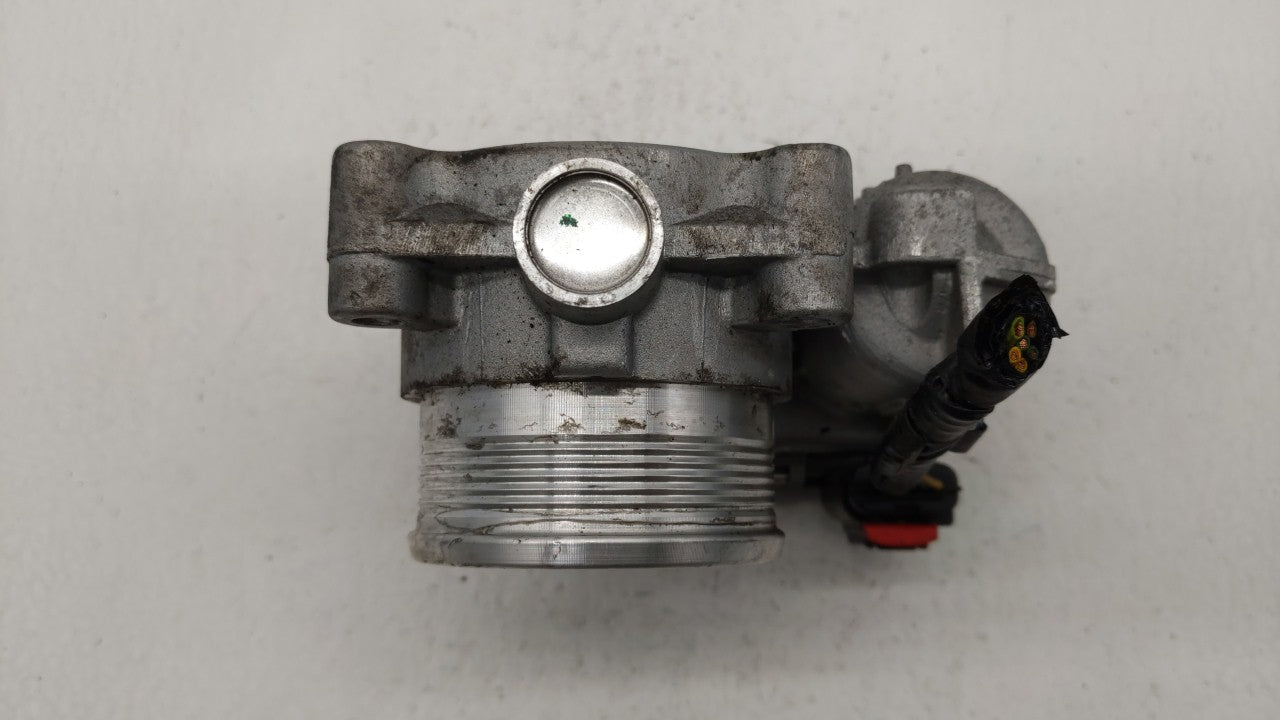 2016-2019 Ford Explorer Throttle Body P/N:DS7E-9F991-BB Fits Fits 2014 2015 2016 2017 2018 2019 OEM Used Auto Parts - Oemuse