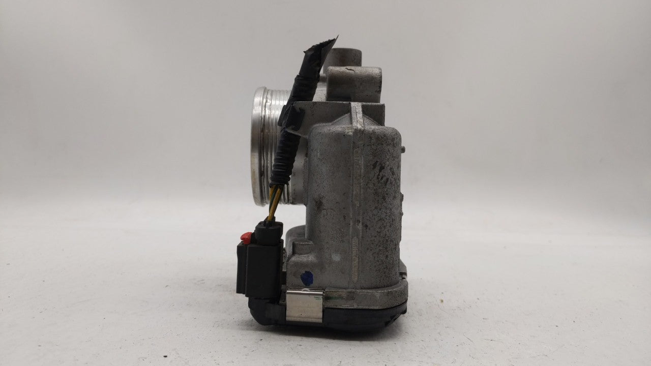 2016-2019 Ford Explorer Throttle Body P/N:DS7E-9F991-BB Fits Fits 2014 2015 2016 2017 2018 2019 OEM Used Auto Parts - Oemuse