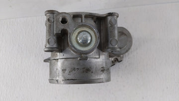 2011-2019 Ford Explorer Throttle Body P/N:AT4E-9F991-EM AT4E-9F991-EL Fits Fits 2011 2012 2013 2014 2015 2016 2017 2018 2019 OEM Used Auto Parts