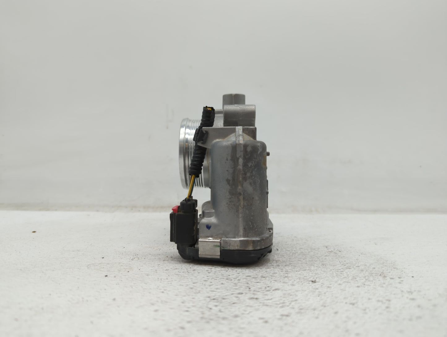 2016-2019 Ford Explorer Throttle Body P/N:0 280 750 566 DS7E-9F991-BB Fits Fits 2014 2015 2016 2017 2018 2019 OEM Used Auto 