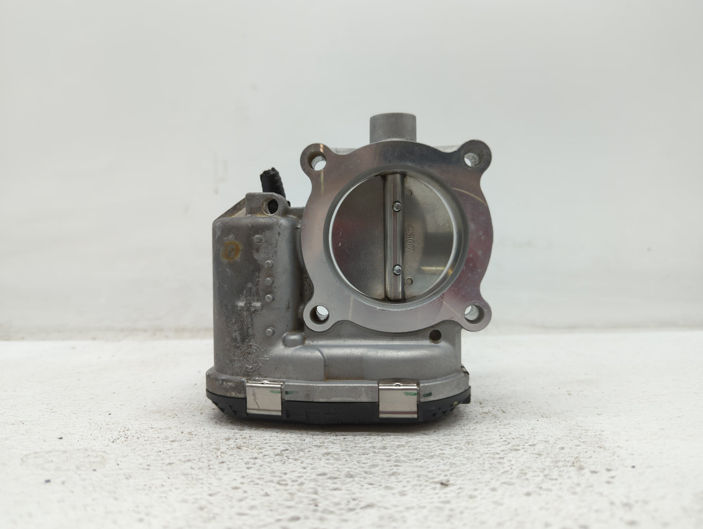 2016-2019 Ford Explorer Throttle Body P/N:0 280 750 566 DS7E-9F991-BB Fits Fits 2014 2015 2016 2017 2018 2019 OEM Used Auto 